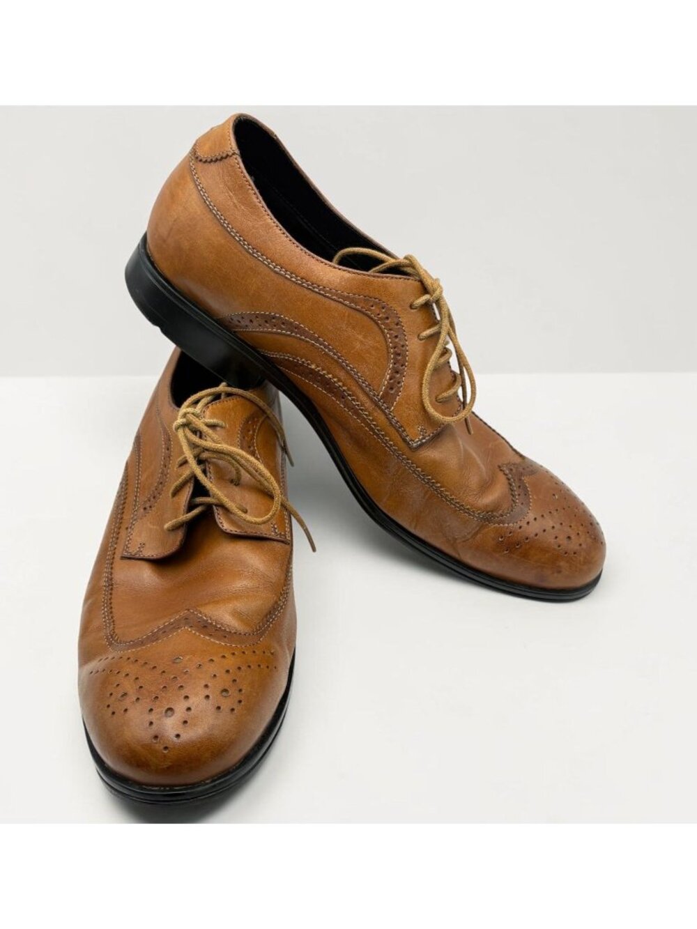 Rockport Mens Wingtip Leather Oxford Shoes Brown Size 11.5 Lace-Up Classic